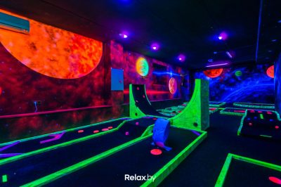 Неоново-развлекательный центр «Golf Park (Гольф Парк)»